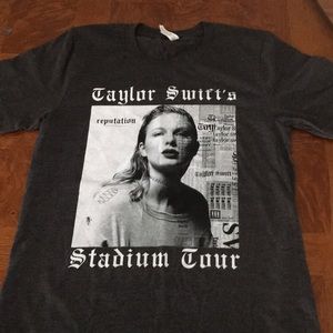 Taylor Swift Reputation shirt SIZE SMALL